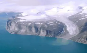 Baffin Island Cruise Port Guide: Things to Do, Walkability & Local Tips