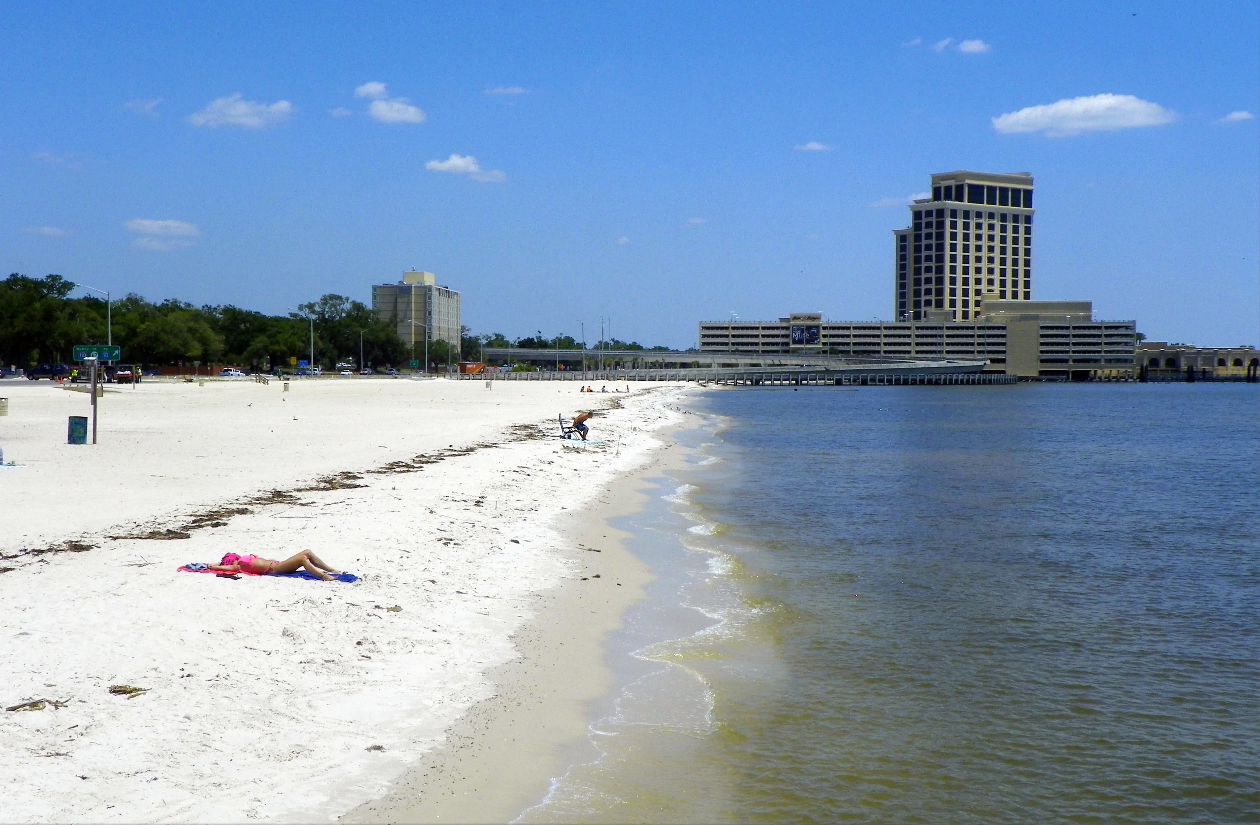 Biloxi cruise port