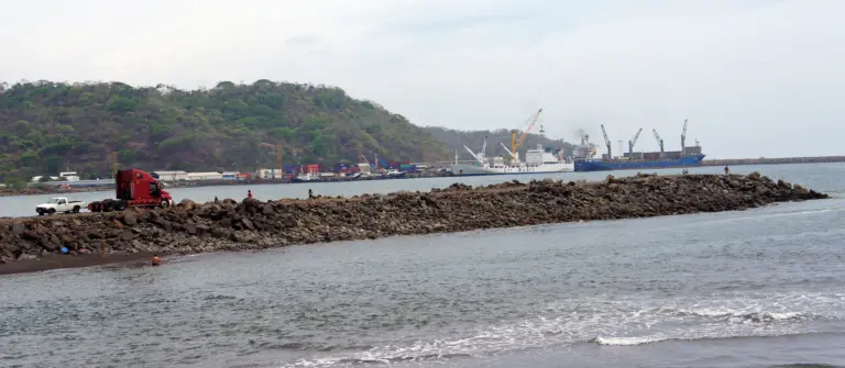 Puerto Caldera Cruise Port Guide: Things to Do & Practical Tips