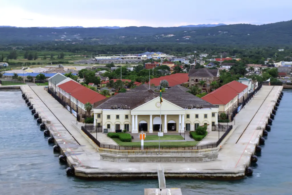 "Falmouth ~ Jamaica" by Thank You (23 Millions+) views — CC BY 2.0 — https://commons.wikimedia.org/wiki/File:Falmouth_~_Jamaica.jpg
