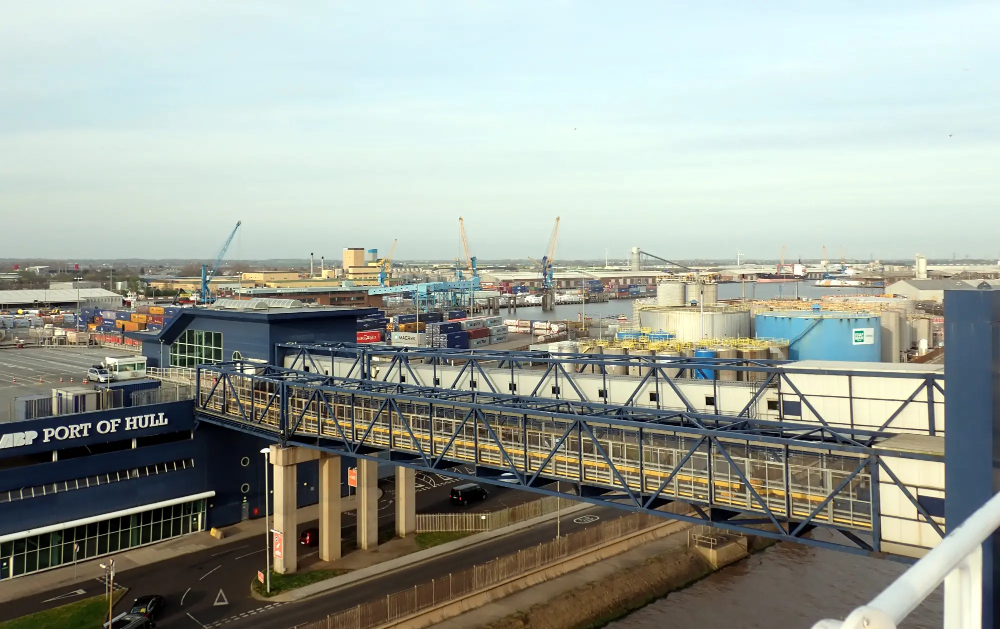 Hull cruise port