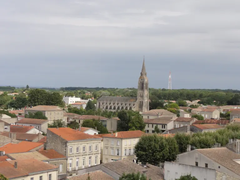 Le Verdon Cruise Port Guide: Things to Do, Getting to Bordeaux & Practical Tips