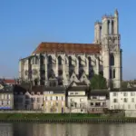 Mantes-la-Jolie (Versailles)
