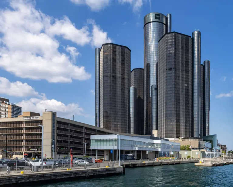 Detroit Cruise Port Guide: Things to Do, Walkability & Local Tips