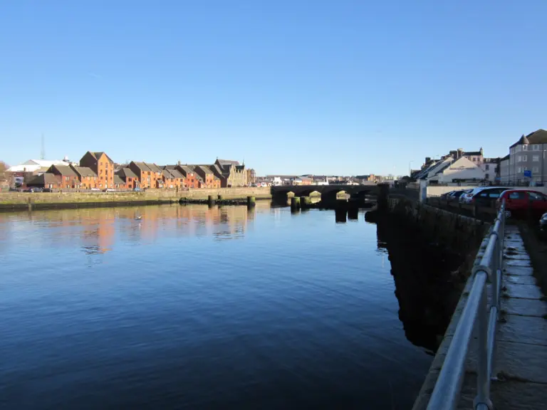 Ayr Cruise Port Guide: Things to Do, Walkability & Local Tips