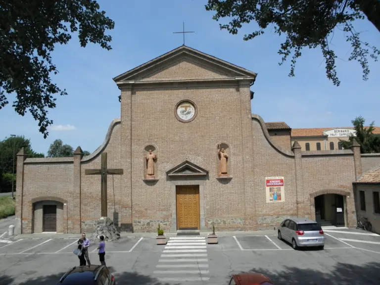 Rovigo Cruise Port Guide: Getting Around & What to Do