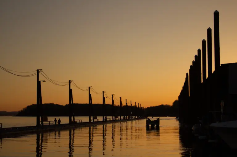 Camas-Washougal Cruise Port Guide: Getting Around & What to Know