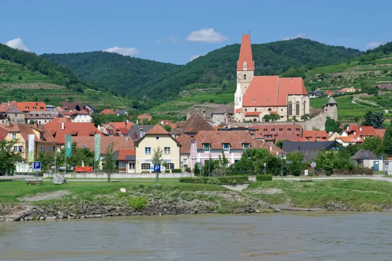 Wachau Valley Cruise Port Guide: Things to Do & Practical Tips