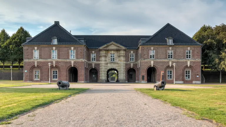 Wesel Cruise Port Guide: Things to Do, Getting Around & Practical Tips