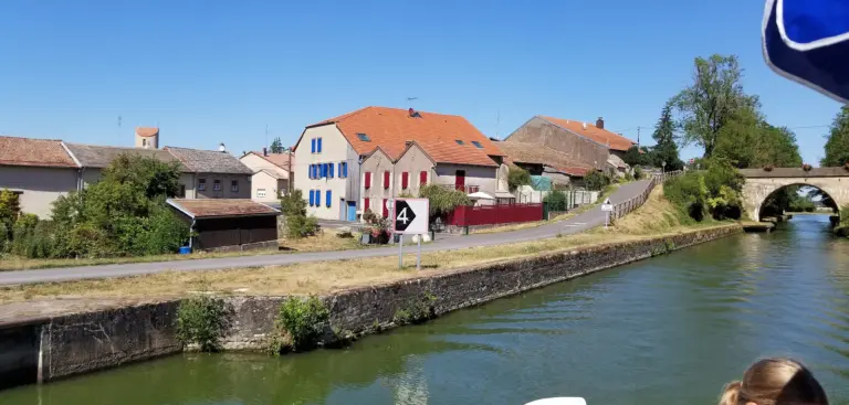 Xouaxange Cruise Port Guide: Tender Tips, Things to Do & What to Expect