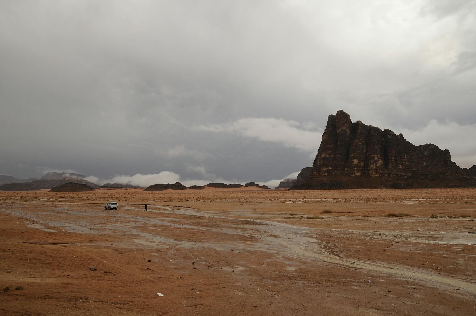 Red Desert Meets Blue Sea: What It Feels Like to Sail Into Aqaba