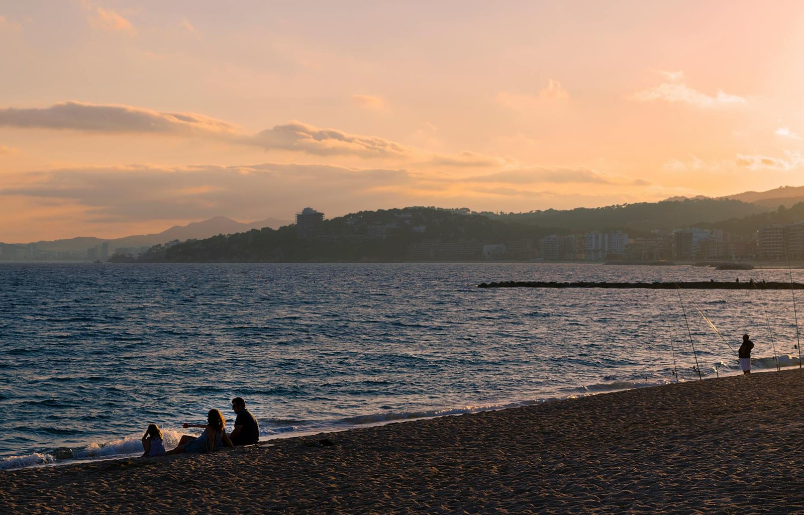 How to Make the Most of a Day Ashore in Palamós, Spain