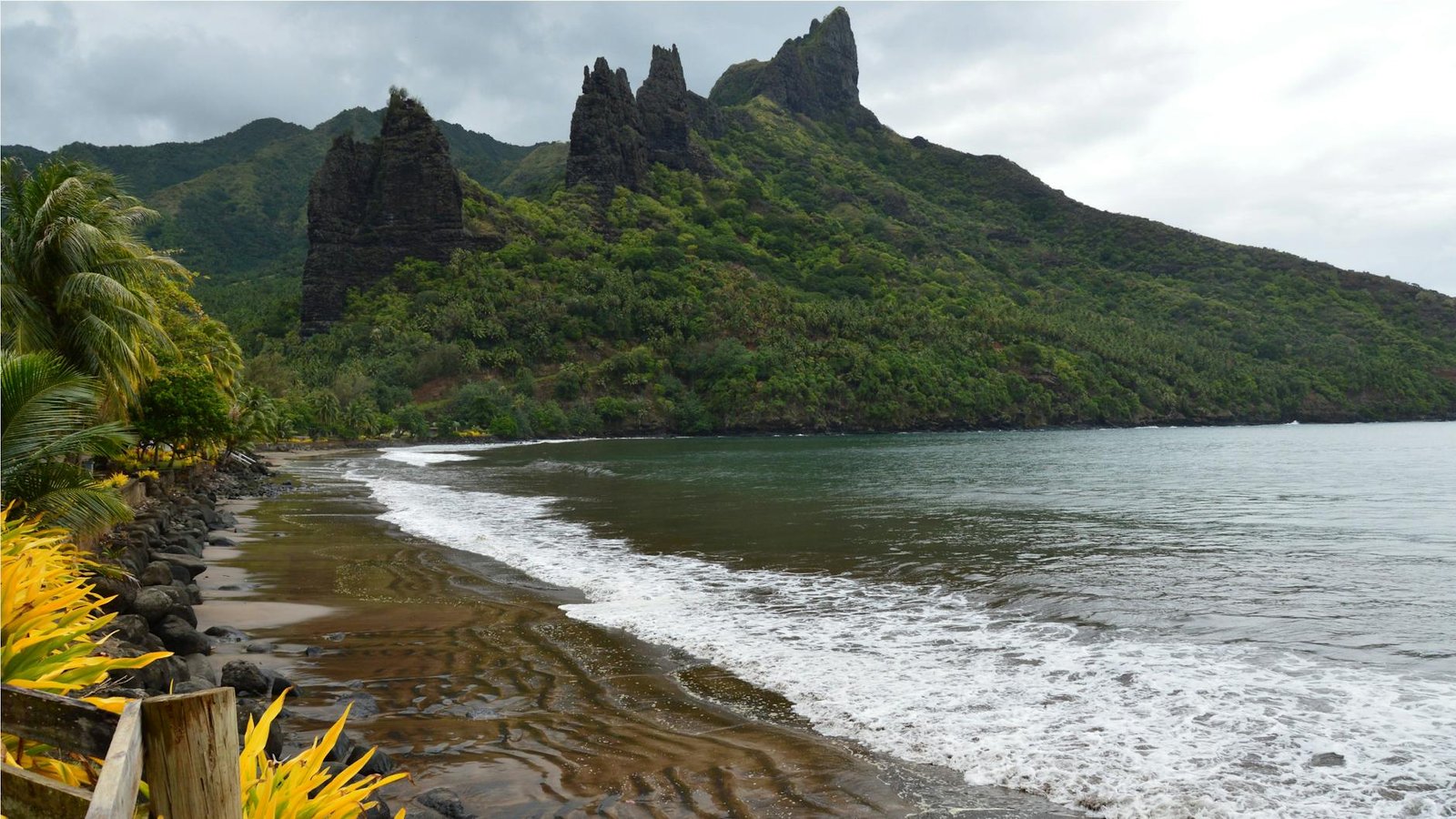 What’s Really Waiting for You at Nuku Hiva, French Polynesia’s Wild Side?