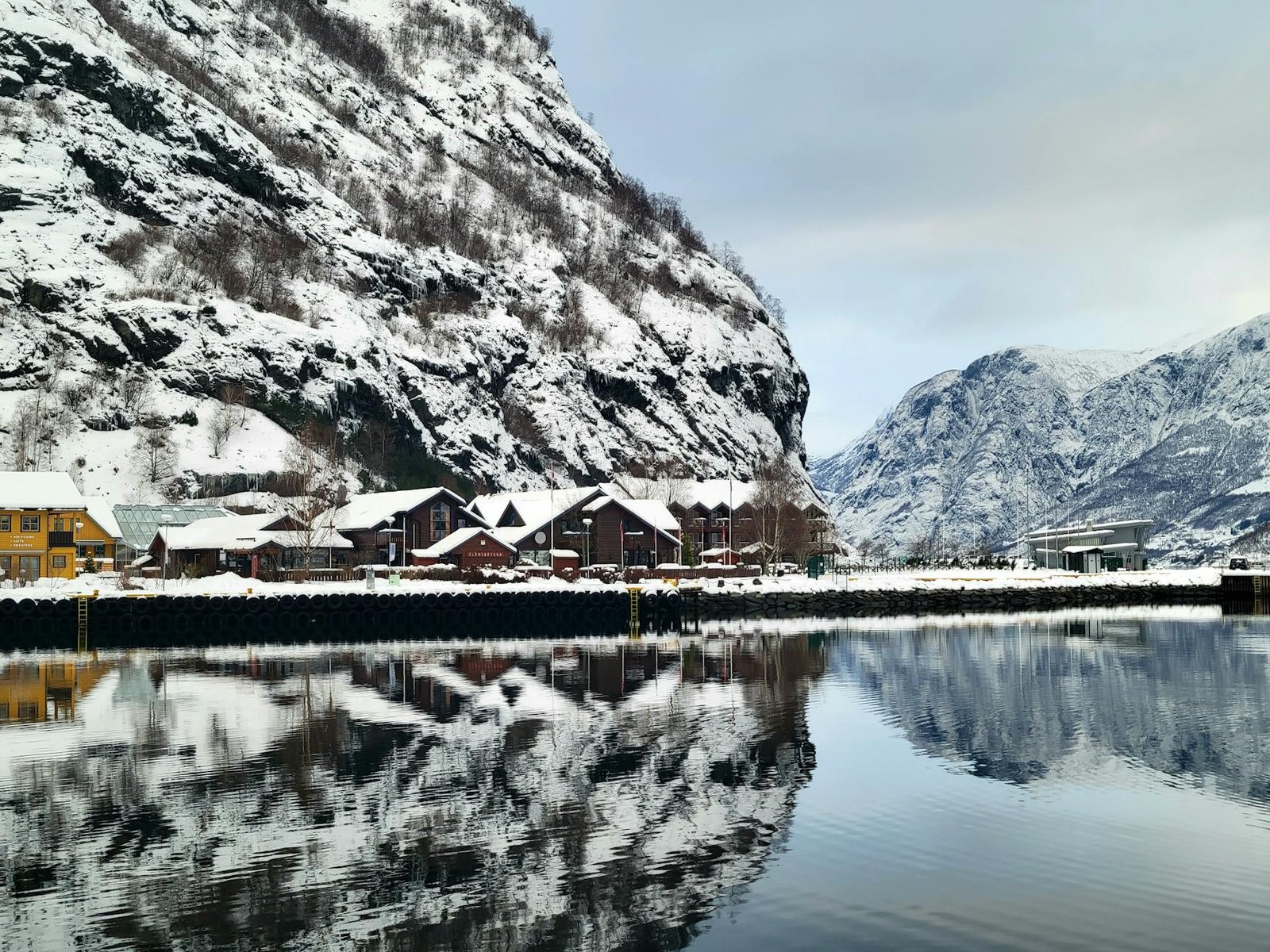 How to Make the Most of a Day in Flåm, Norway: Shore Excursions, Food, and Local Tips