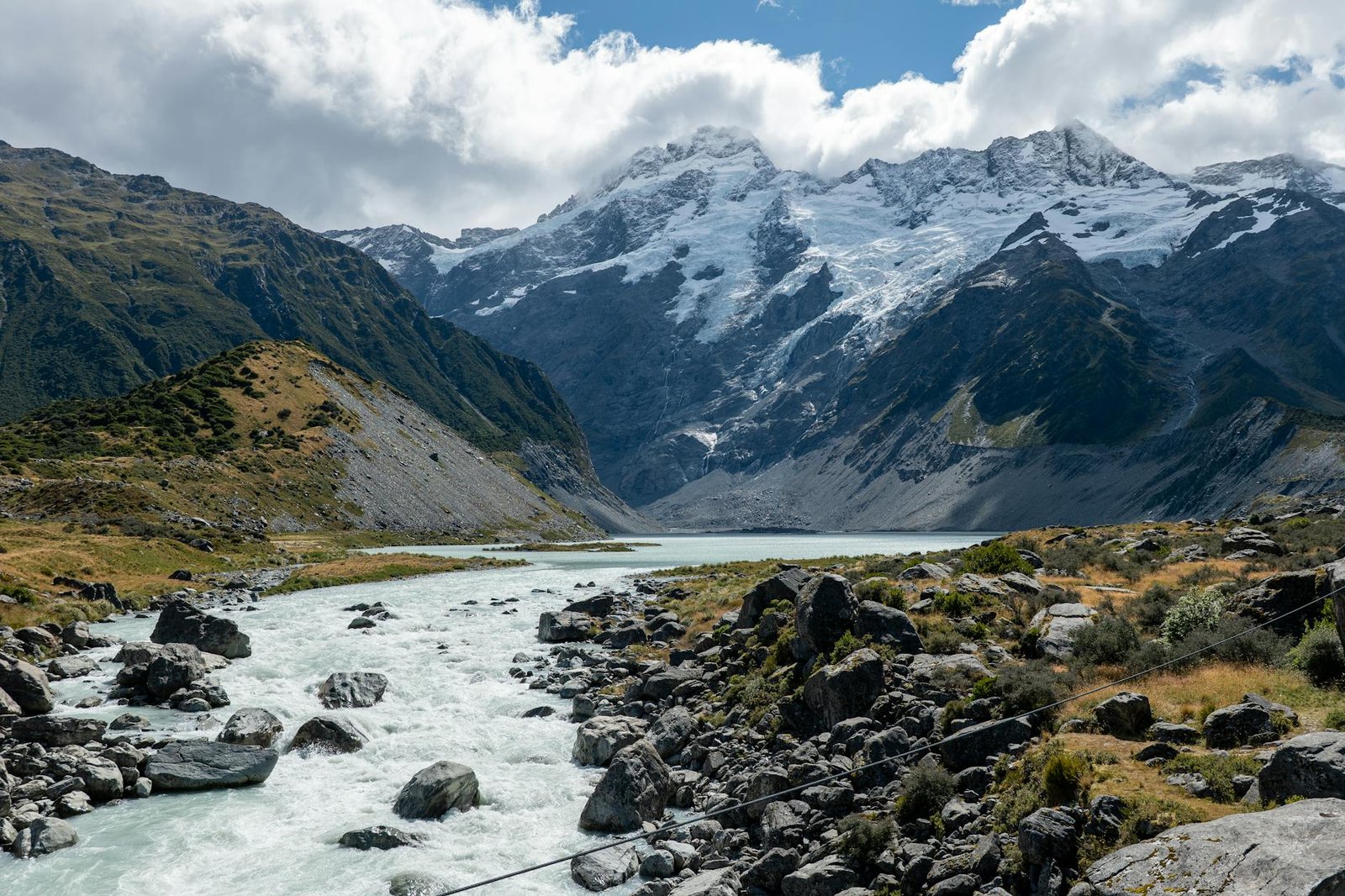 The World’s Most Remote Inhabited Atoll Just Docked You Here