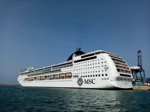 MSC Lirica