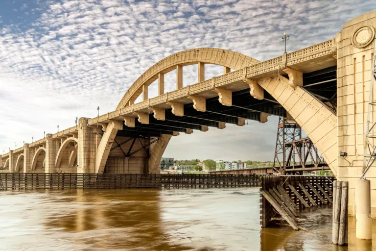 St. Paul Cruise Port Guide: Getting Around & Things to Do